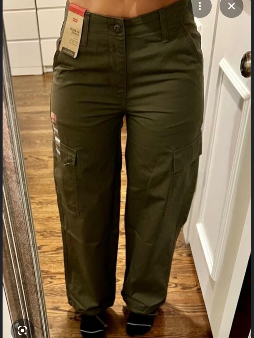 Womens Levi 94' Baggy Cargo Pants in Light Khaki